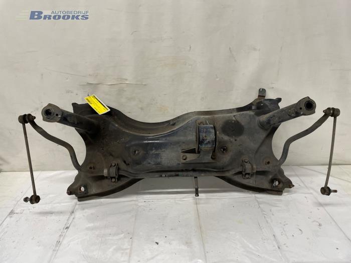 Gebruikte Subframe Suzuki Alto 1.0 12V Prijs € 35,00 Margeregeling aangeboden door Autobedrijf Brooks