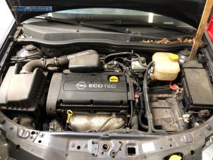 Gebruikte Bobine Opel Astra H (L48) 1.6 16V Twinport Prijs € 45,00 Margeregeling aangeboden door Autobedrijf Brooks