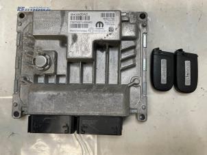Gebruikte Computer Motormanagement Jeep Compass II (MP) 1.3 4XE 240 16V 4x4 Prijs € 250,00 Margeregeling aangeboden door Autobedrijf Brooks