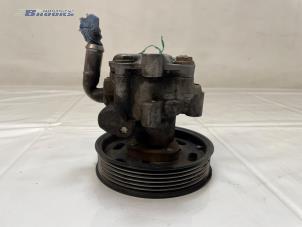 Gebruikte Servopomp Volkswagen Golf IV (1J1) 1.6 Prijs € 15,00 Margeregeling aangeboden door Autobedrijf Brooks