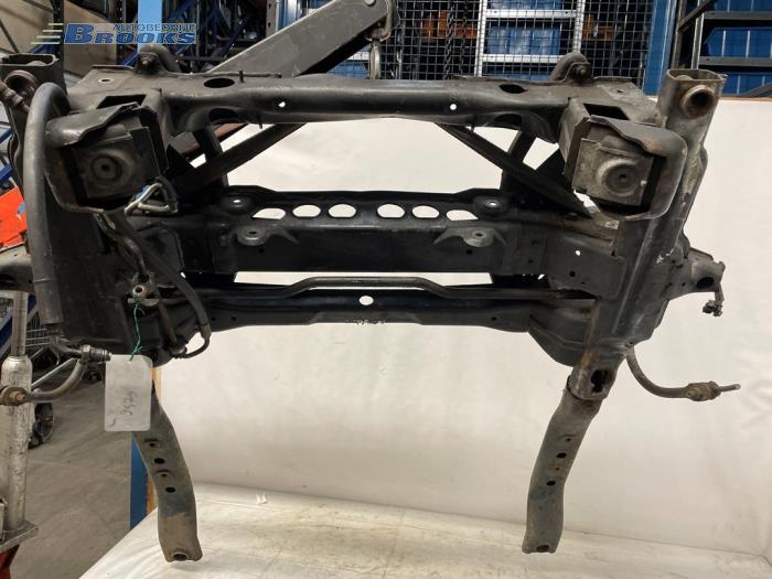 Gebruikte Subframe Mercedes Sprinter 3,5t (906.13/906.23) 310 CDI 16V Prijs € 125,00 Margeregeling aangeboden door Autobedrijf Brooks
