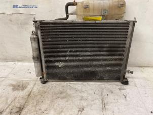 Gebruikte Radiateur Renault Modus/Grand Modus (JP) 1.6 16V Prijs € 40,00 Margeregeling aangeboden door Autobedrijf Brooks