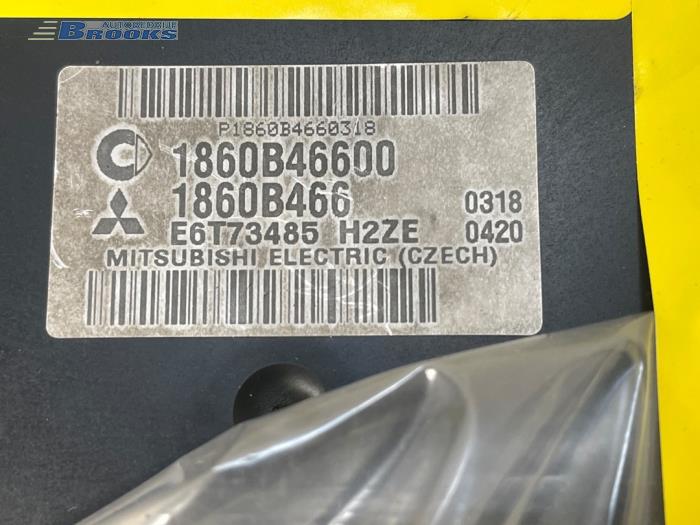 Computer Motormanagement van een Mitsubishi Colt (Z2/Z3) 1.3 16V 2011