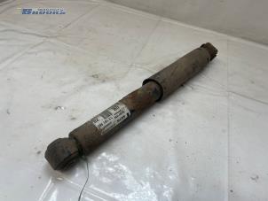 Gebruikte Schokdemper rechts-achter Opel Vectra C GTS 2.2 DIG 16V Prijs € 15,00 Margeregeling aangeboden door Autobedrijf Brooks