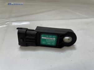 Gebruikte Map Sensor (inlaatspruitstuk) Renault Clio IV (5R) 0.9 Energy TCE 90 12V Prijs € 10,00 Margeregeling aangeboden door Autobedrijf Brooks