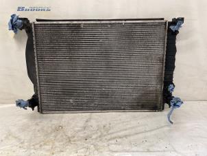 Gebruikte Radiateur Audi A4 Cabriolet (B6) 3.0 V6 30V Prijs € 40,00 Margeregeling aangeboden door Autobedrijf Brooks