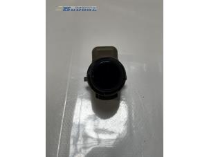 Gebruikte PDC Sensor Tesla Model S 100D Prijs € 45,00 Margeregeling aangeboden door Autobedrijf Brooks