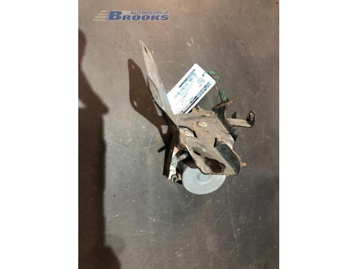 Gebruikte ABS Pomp Renault Twingo (C06) 1.2 16V Prijs € 42,50 Margeregeling aangeboden door Autobedrijf Brooks