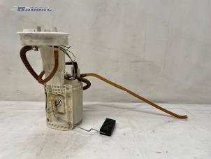 Gebruikte Tank element Pomp Audi A4 Cabriolet (B6) 2.4 V6 30V Prijs € 90,00 Margeregeling aangeboden door Autobedrijf Brooks