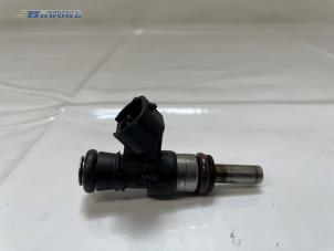 Gebruikte Injector (benzine injectie) Audi RS 3 Sportback (8VA/8VF) 2.5 TFSI 20V Quattro Prijs € 55,00 Margeregeling aangeboden door Autobedrijf Brooks
