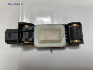 Gebruikte Airbag Sensor Nissan Note (E11) 1.4 16V Prijs € 10,00 Margeregeling aangeboden door Autobedrijf Brooks