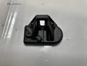 Gebruikte Bandenspanningsensor Mercedes Sprinter Tourer 3,5t (907.7) 315 CDI 2.0 D RWD Prijs € 15,00 Margeregeling aangeboden door Autobedrijf Brooks