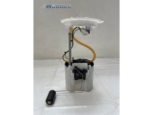 Gebruikte Tank element Pomp Lynk &amp; Co 01 1.5 PHEV Prijs € 165,00 Margeregeling aangeboden door Autobedrijf Brooks