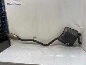 Gebruikte Uitlaat Midden + Einddemper Mercedes C (W202) 1.8 C-180 16V Prijs € 100,00 Margeregeling aangeboden door Autobedrijf Brooks