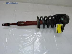 Gebruikte Mac Phersonpoot links-voor Audi S4 Avant (B6) S4 4.2 V8 40V Prijs € 50,00 Margeregeling aangeboden door Autobedrijf Brooks