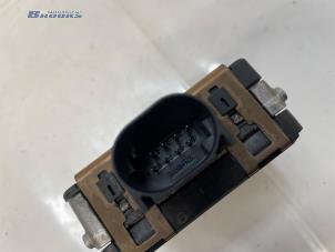 Gebruikte Dode hoek sensor Mercedes Sprinter Tourer 3,5t (907.7) 315 CDI 2.0 D RWD Prijs € 150,00 Margeregeling aangeboden door Autobedrijf Brooks