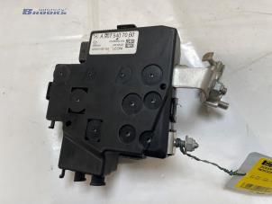 Gebruikte Zekeringkast Mercedes Sprinter Tourer 3,5t (907.7) 315 CDI 2.0 D RWD Prijs € 40,00 Margeregeling aangeboden door Autobedrijf Brooks