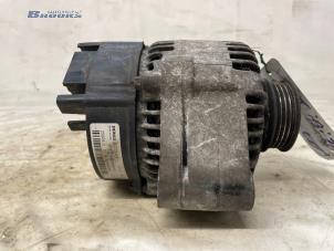 Gebruikte Alternator Smart Fortwo Coupé (450.3) 0.7 Prijs € 75,00 Margeregeling aangeboden door Autobedrijf Brooks