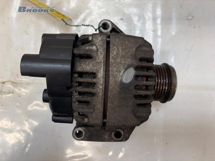 Gebruikte Dynamo Fiat Fiorino (225) 1.3 JTD 16V Multijet Prijs € 15,00 Margeregeling aangeboden door Autobedrijf Brooks