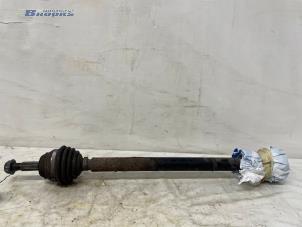 Gebruikte Cardanas rechts-voor (VWA) Volkswagen Lupo (6X1) 1.4 60 Prijs € 20,00 Margeregeling aangeboden door Autobedrijf Brooks