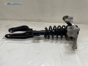 Gebruikte Veerpoot links-voor Tesla Model 3 Long Range AWD 75 kWh Prijs € 125,00 Margeregeling aangeboden door Autobedrijf Brooks