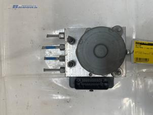 Gebruikte ABS Pomp Tesla Model 3 Long Range AWD 75 kWh Prijs € 95,00 Margeregeling aangeboden door Autobedrijf Brooks