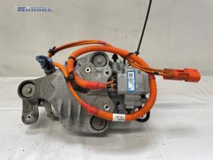 Gebruikte Pomp Airco Tesla Model 3 Long Range AWD 75 kWh Prijs € 145,00 Margeregeling aangeboden door Autobedrijf Brooks