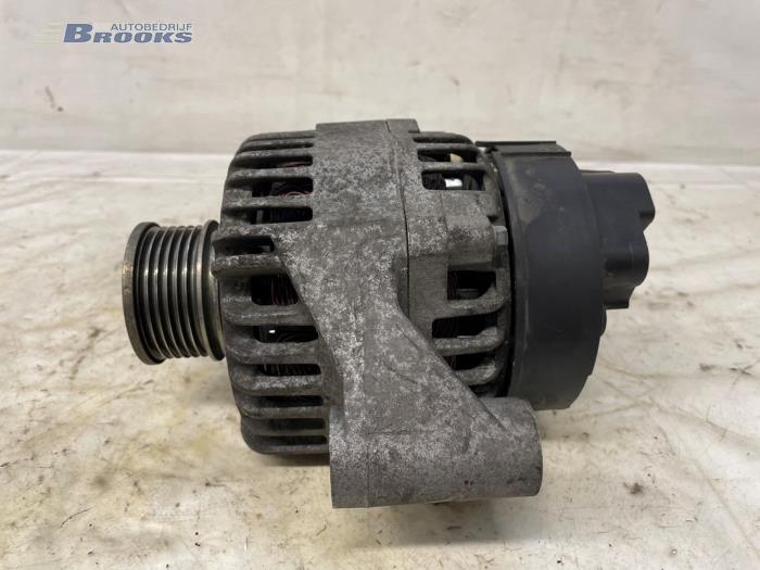 Dynamo van een Alfa Romeo 159 (939AX) 1.8 TBI 16V 2011