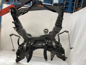Gebruikte Subframe Mercedes EQV 300 Prijs € 375,00 Margeregeling aangeboden door Autobedrijf Brooks