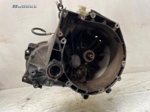 Gebruikte Versnellingsbak Ford Fiesta 6 (JA8) 1.0 SCI 12V 80 Prijs € 200,00 Margeregeling aangeboden door Autobedrijf Brooks