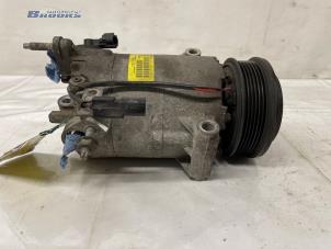 Gebruikte Aircopomp Ford Fiesta 6 (JA8) 1.0 SCI 12V 80 Prijs € 40,00 Margeregeling aangeboden door Autobedrijf Brooks