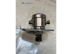 Gebruikte Brandstofpomp Mechanisch BMW X1 (F48) sDrive 20i 2.0 16V Twin Power Turbo Prijs € 275,00 Margeregeling aangeboden door Autobedrijf Brooks