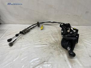 Gebruikte Versnellingspook Ford Transit 2.0 TDCi 16V Eco Blue 105 Prijs € 65,00 Margeregeling aangeboden door Autobedrijf Brooks