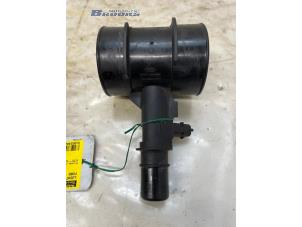 Gebruikte Luchtmassameter Ford Transit 2.0 TDCi 16V Eco Blue 105 Prijs € 25,00 Margeregeling aangeboden door Autobedrijf Brooks