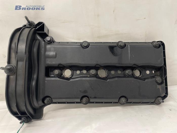 Gebruikte Kleppendeksel Jeep Grand Cherokee (WK/WK2) 3.0 CRD V6 24V Prijs € 50,00 Margeregeling aangeboden door Autobedrijf Brooks