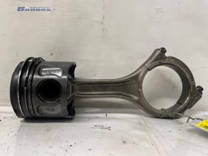 Gebruikte Zuiger Jeep Grand Cherokee (WK/WK2) 3.0 CRD V6 24V Prijs € 100,00 Margeregeling aangeboden door Autobedrijf Brooks