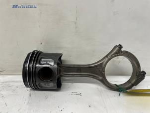 Gebruikte Zuiger Jeep Grand Cherokee (WK/WK2) 3.0 CRD V6 24V Prijs € 100,00 Margeregeling aangeboden door Autobedrijf Brooks