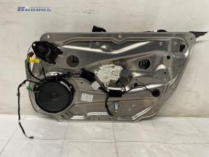 Gebruikte Raammechaniek 4Deurs rechts-voor Mercedes C (W204) 3.0 C-320 CDI V6 24V Prijs € 25,00 Margeregeling aangeboden door Autobedrijf Brooks