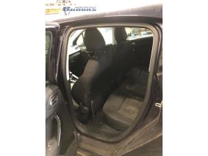 Gebruikte Deurrubber 4Deurs links-achter Peugeot 208 I (CA/CC/CK/CL) 1.2 12V e-THP PureTech 110 Prijs € 20,00 Margeregeling aangeboden door Autobedrijf Brooks
