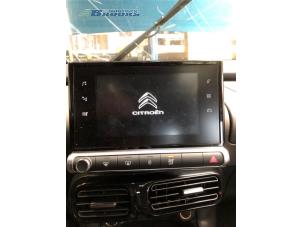 Gebruikte Display Interieur Citroen C4 Cactus (0B/0P) 1.2 PureTech 130 12V Prijs € 300,00 Margeregeling aangeboden door Autobedrijf Brooks