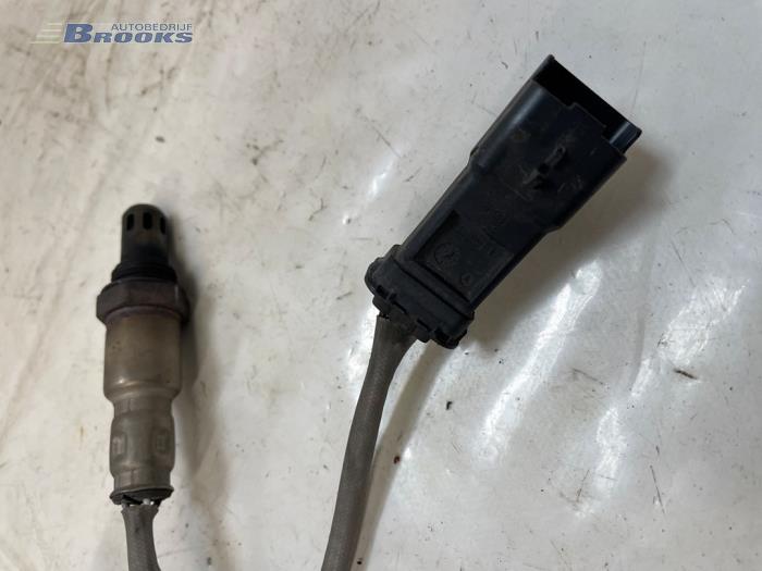 Lambda Sonde van een Citroën C4 Cactus (0B/0P) 1.2 PureTech 130 12V 2018