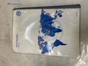 Gebruikte Instructie Boekje Volkswagen Polo III (6N1) 1.6i 75 Prijs € 20,00 Margeregeling aangeboden door Autobedrijf Brooks