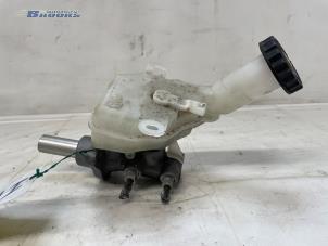 Gebruikte Hoofdremcilinder Mitsubishi Outlander (GF/GG) 2.0 16V 4x2 Prijs € 45,00 Margeregeling aangeboden door Autobedrijf Brooks