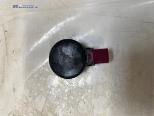 Gebruikte Sensor regen Lynk &amp; Co 01 1.5 PHEV Prijs € 25,00 Margeregeling aangeboden door Autobedrijf Brooks