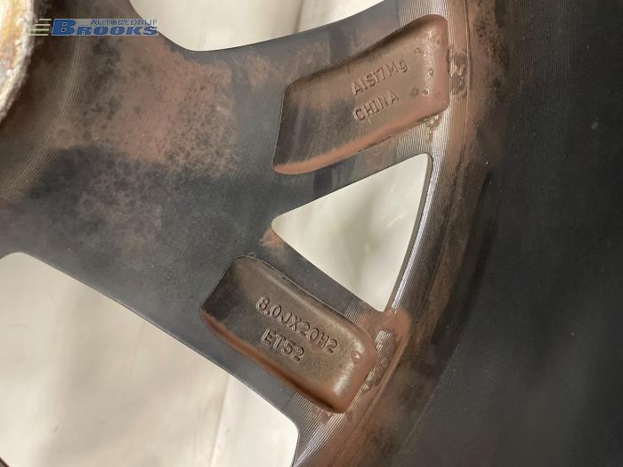 Sportvelgen Set van een Lynk & Co 01 1.5 PHEV 2021