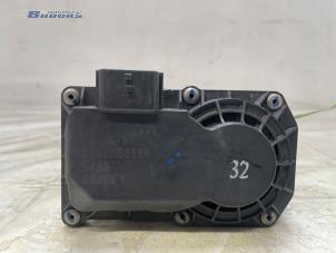 Gebruikte Gasklephuis Renault Megane III Grandtour (KZ) 1.2 16V TCE 130 Prijs € 15,00 Margeregeling aangeboden door Autobedrijf Brooks