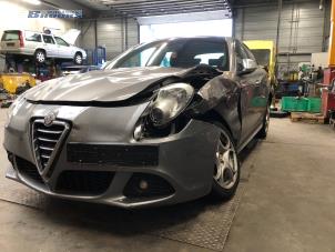 Gebruikte Cardanas rechts-voor (VWA) Alfa Romeo Giulietta (940) 1.4 TB 16V MultiAir Prijs € 160,00 Margeregeling aangeboden door Autobedrijf Brooks