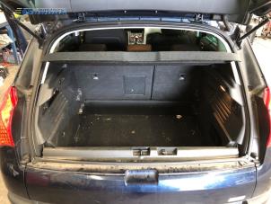 Gebruikte Hoedenplank Peugeot 3008 I (0U/HU) 1.6 16V THP 150 Prijs € 125,00 Margeregeling aangeboden door Autobedrijf Brooks