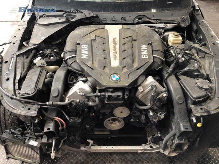 Gebruikte Hoofdremcilinder BMW 6 serie (F12) 650i V8 32V Prijs € 40,00 Margeregeling aangeboden door Autobedrijf Brooks