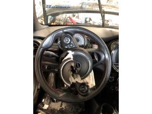 Gebruikte Combischakelaar Stuurkolom Mini Mini Convertible (F57) 2.0 16V Cooper S Prijs € 220,00 Margeregeling aangeboden door Autobedrijf Brooks